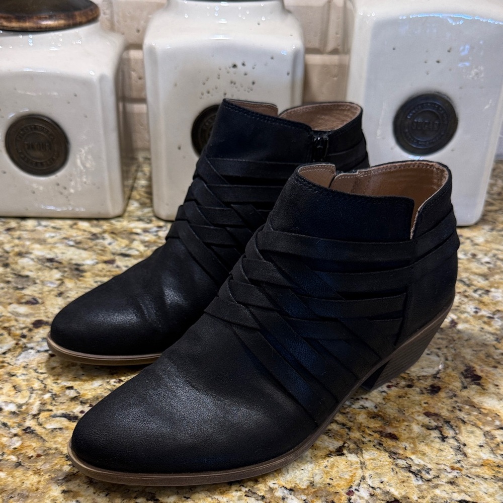 Life Stride Prairie boots